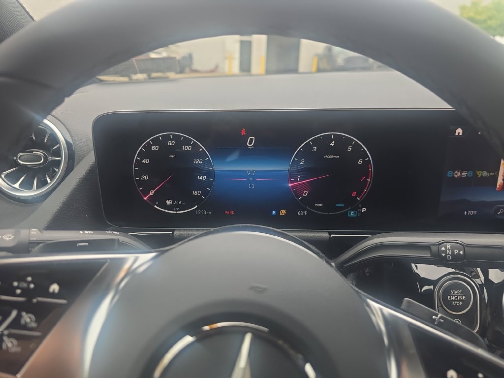 New 2026 Mercedes-Benz GLA 250 4MATIC image 15