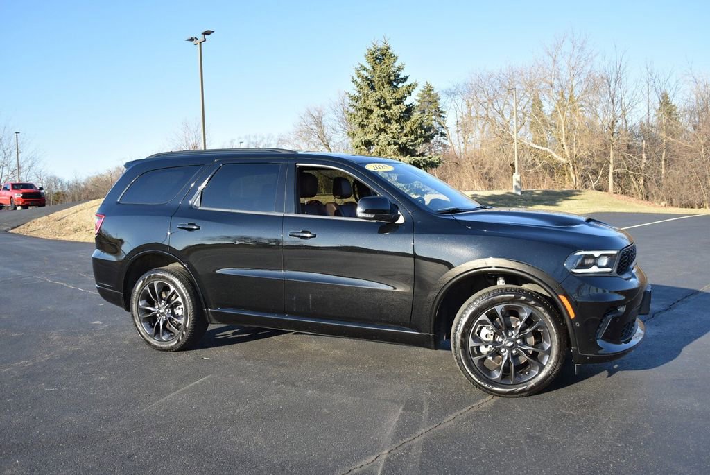 Used 2025 Dodge Durango GT image 4