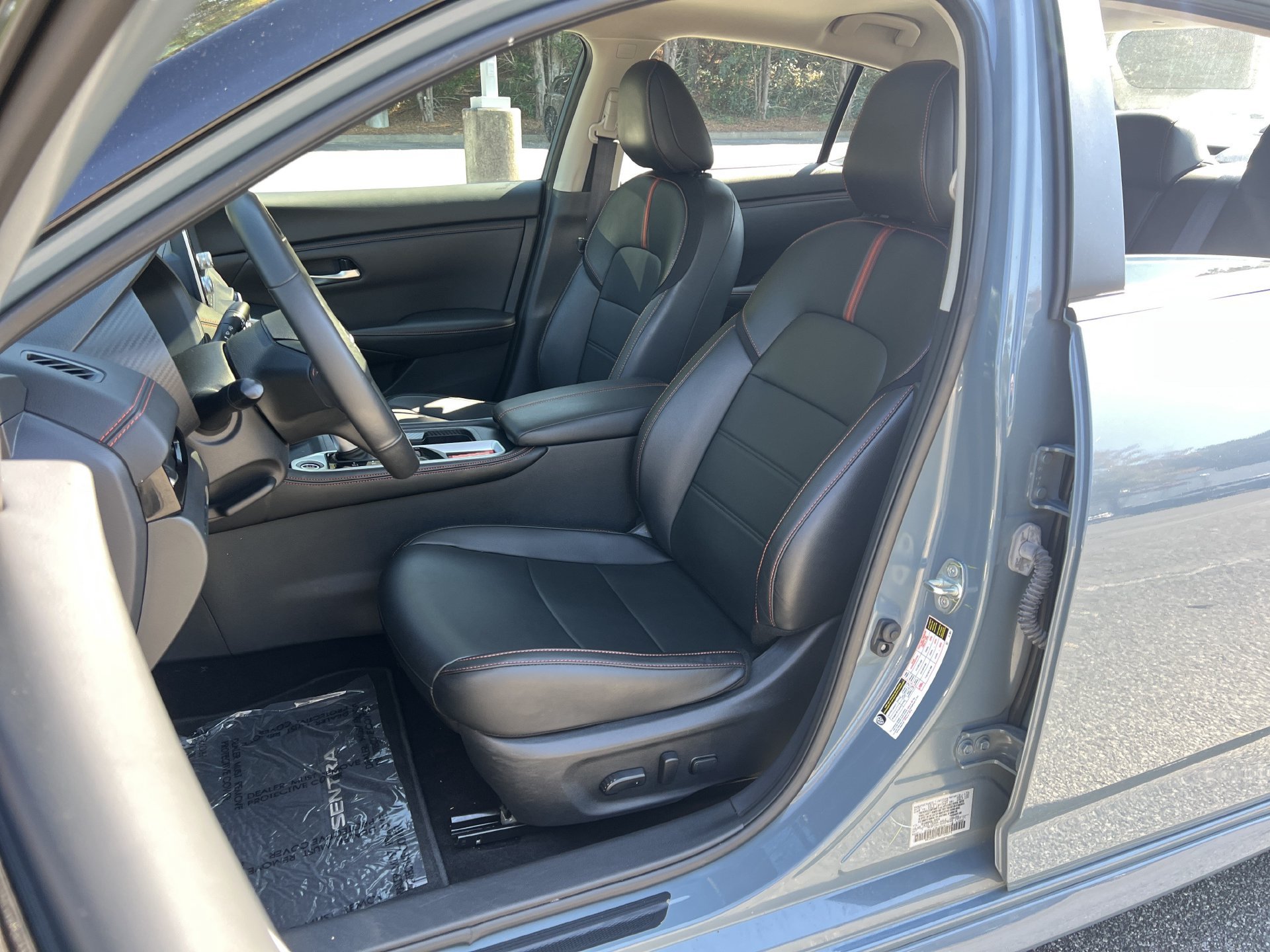 Certified 2024 Nissan Sentra SR w/ SR Premium Package FWD image 20