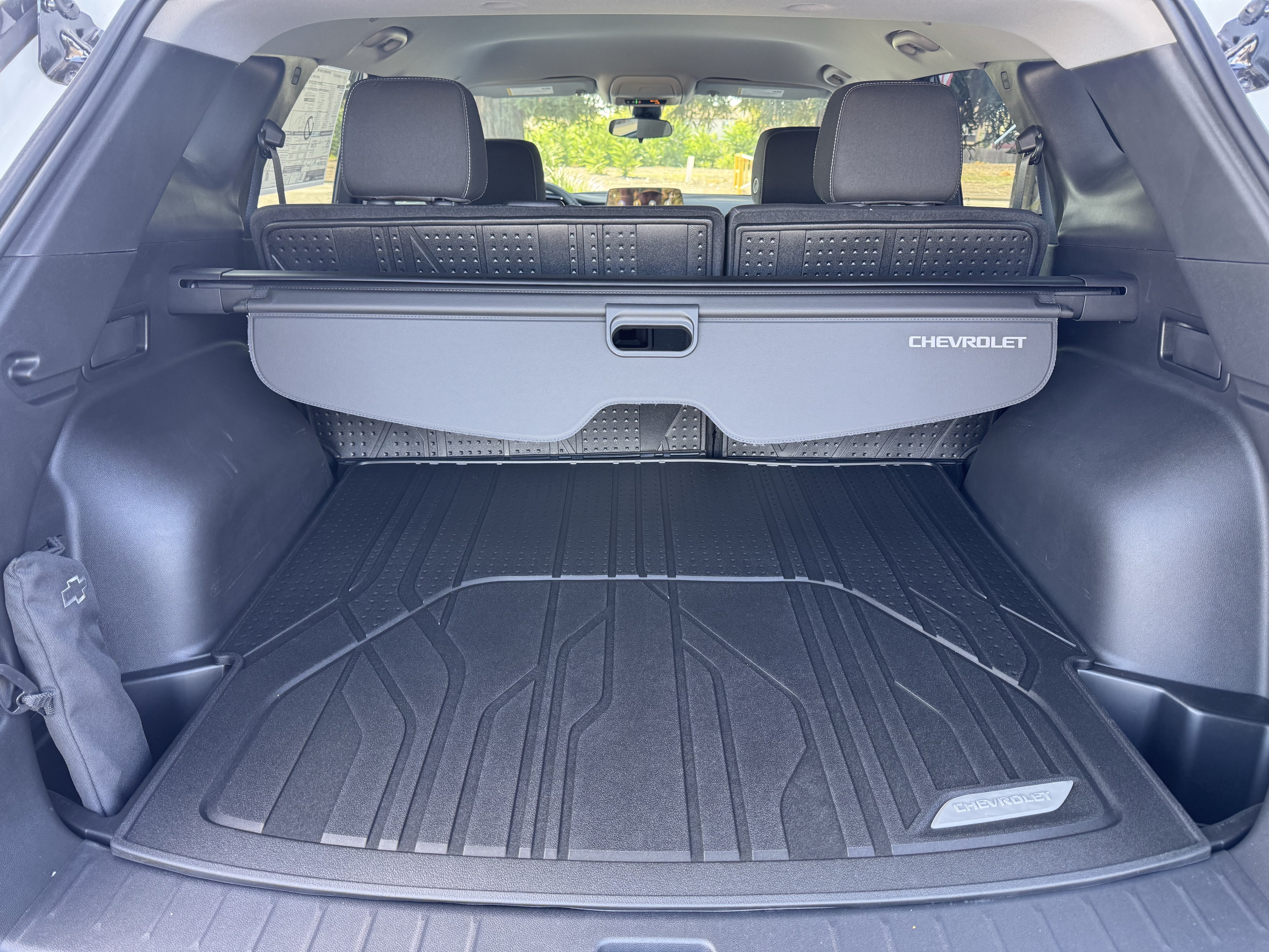 New 2026 Chevrolet Blazer LT w/ LPO, Floor Liner Package FWD image 19