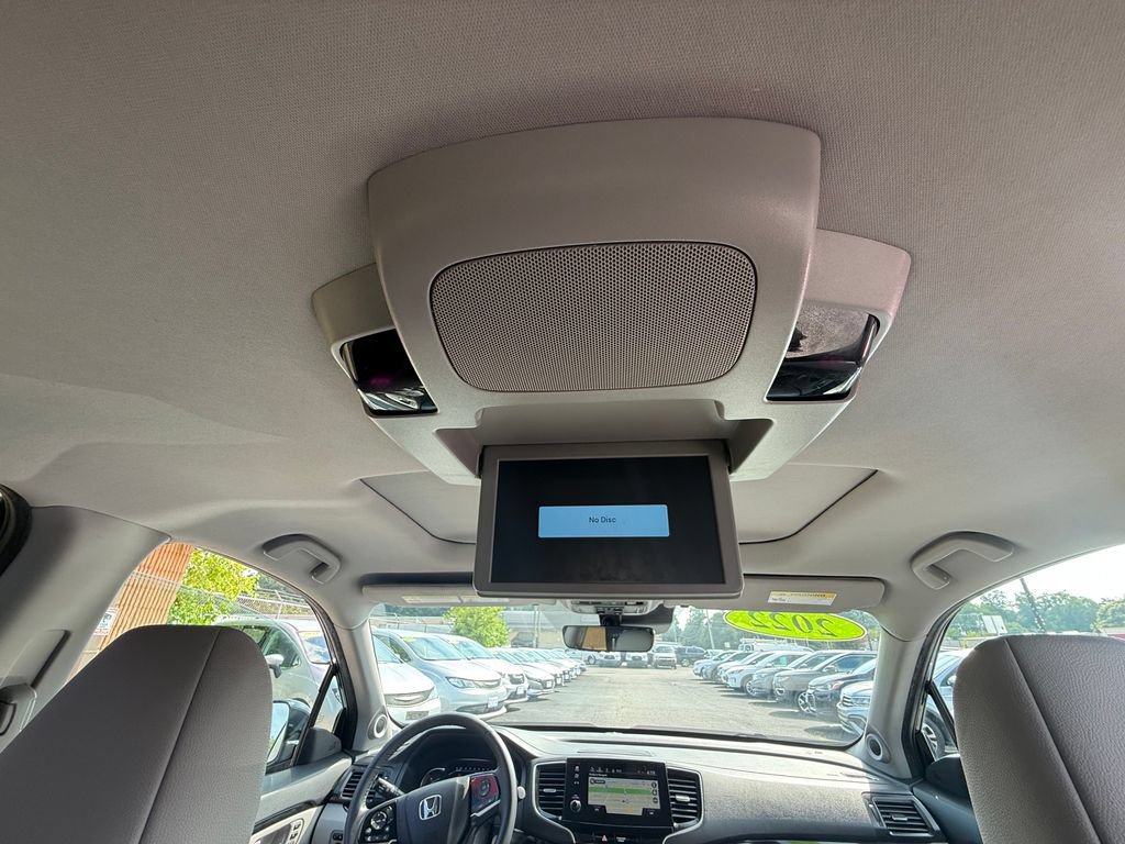 Used 2022 Honda Pilot Touring image 28