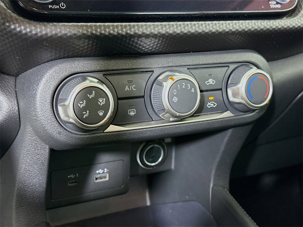 Certified 2024 Nissan Kicks SV image 8