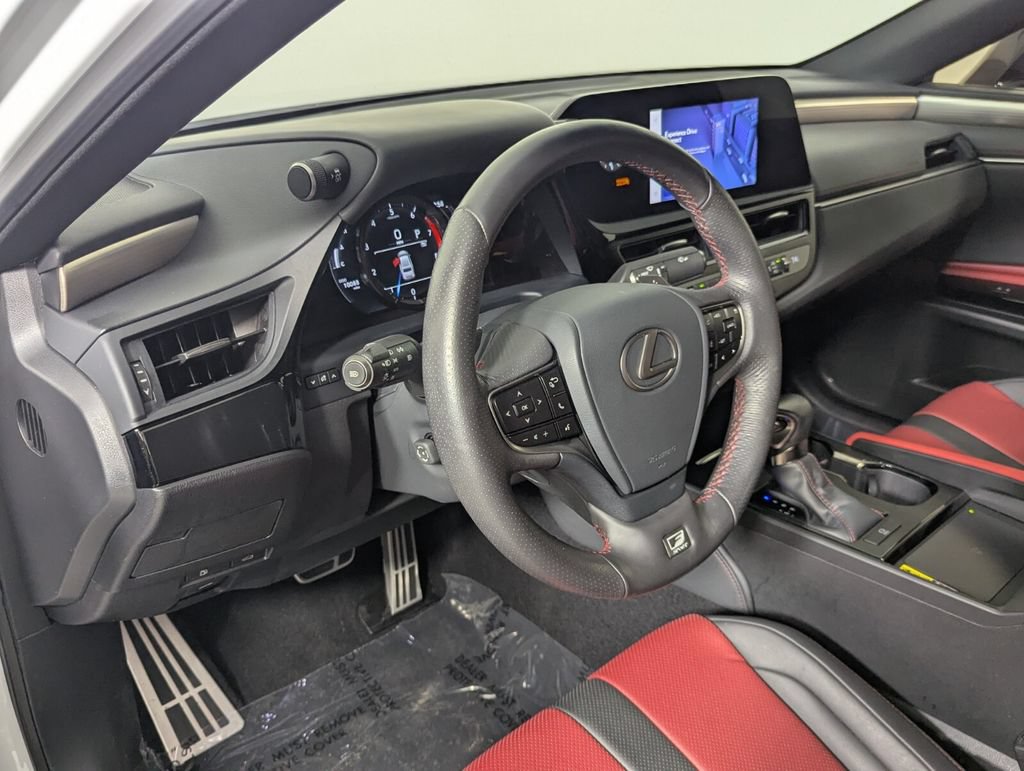 Used 2024 Lexus ES 350 F Sport w/ Accessory Package (Z2) FWD image 13