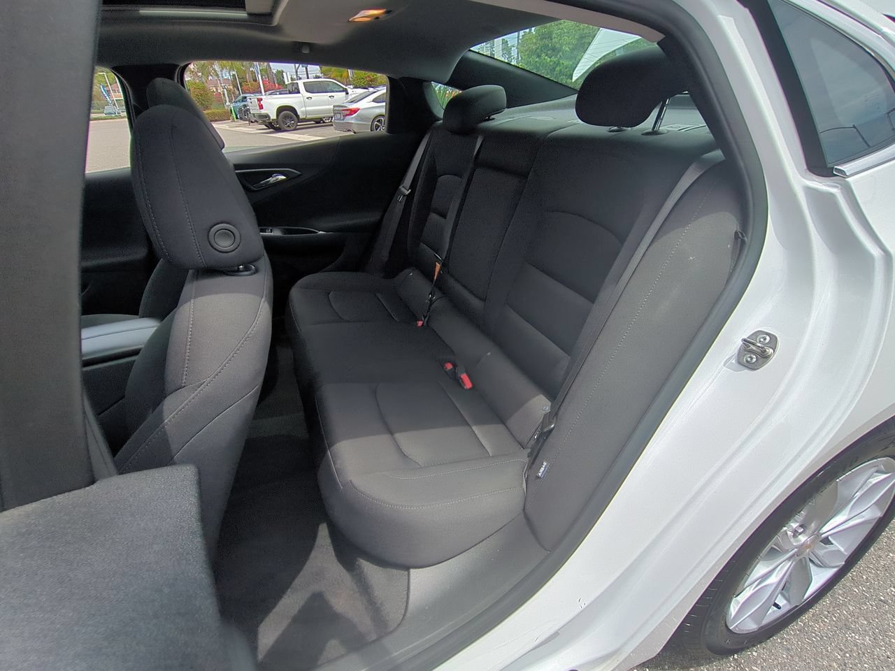 Used 2024 Chevrolet Malibu LT FWD image 24