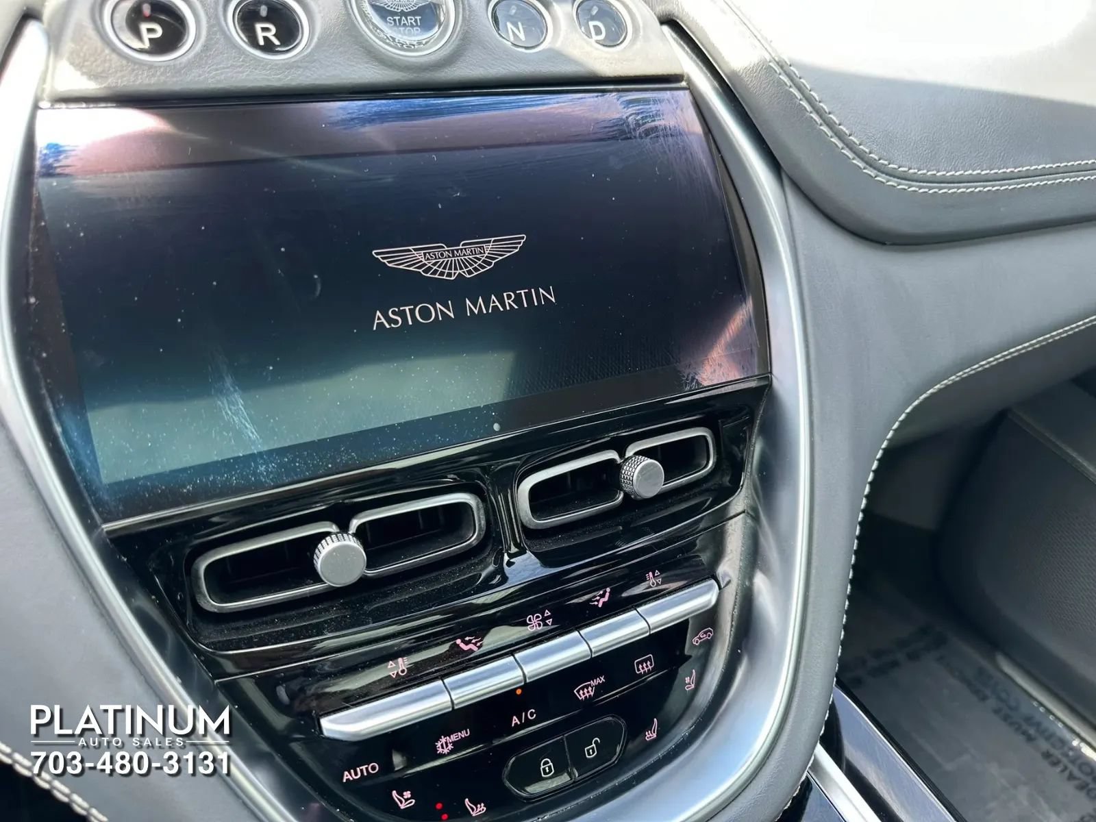 Used 2021 Aston Martin DBX AWD/4WD image 13
