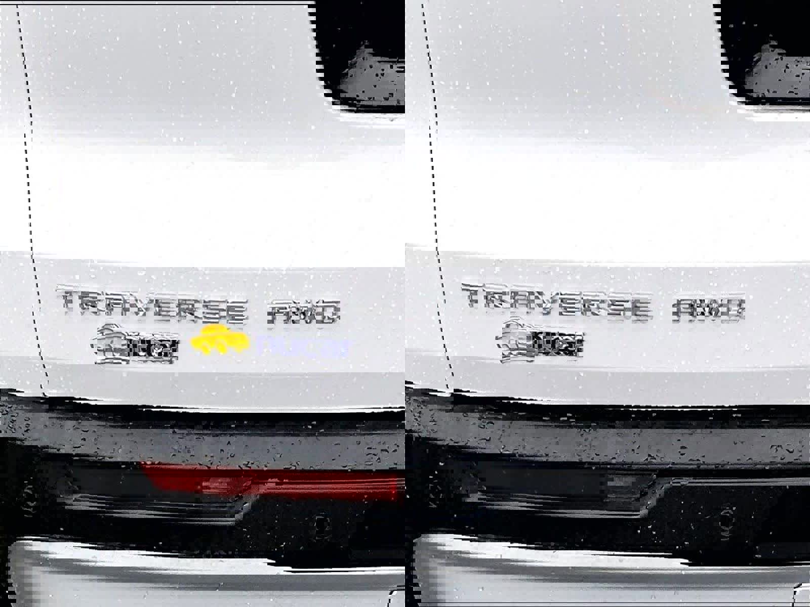 Used 2026 Chevrolet Traverse LT image 30