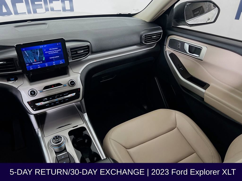 Used 2023 Ford Explorer XLT w/ Equipment Group 202A image 29