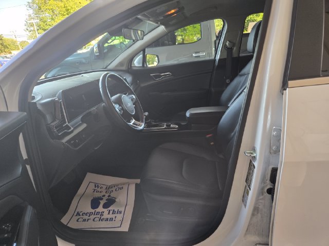 Used 2023 Kia Sportage EX FWD image 6