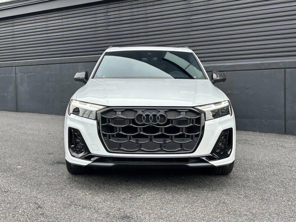 Used 2025 Audi SQ7 Prestige image 13