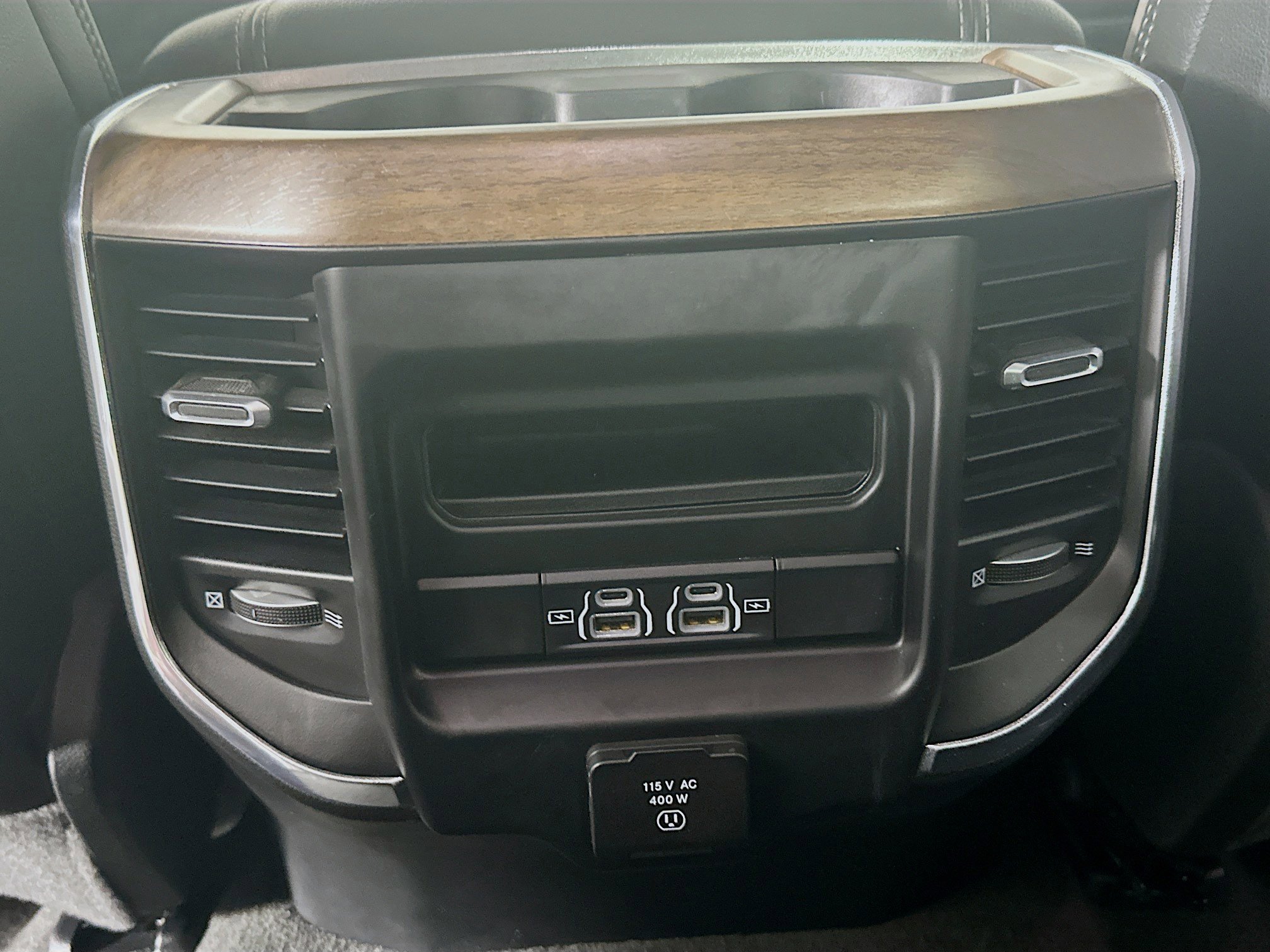 Used 2022 RAM 1500 Laramie w/ Trailer Tow Group AWD/4WD image 26