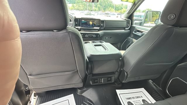 Used 2026 Chevrolet Silverado 2500 LT AWD/4WD image 23