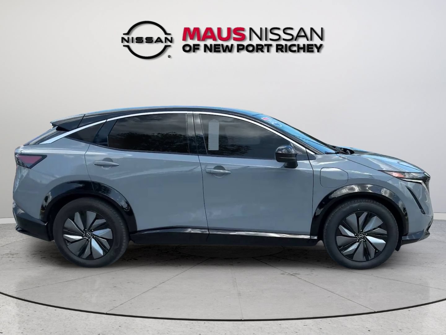Certified 2025 Nissan Ariya FWD image 19