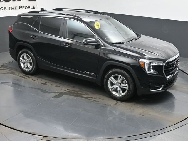 Used 2023 GMC Terrain SLE w/ Driver Convenience Package image 47