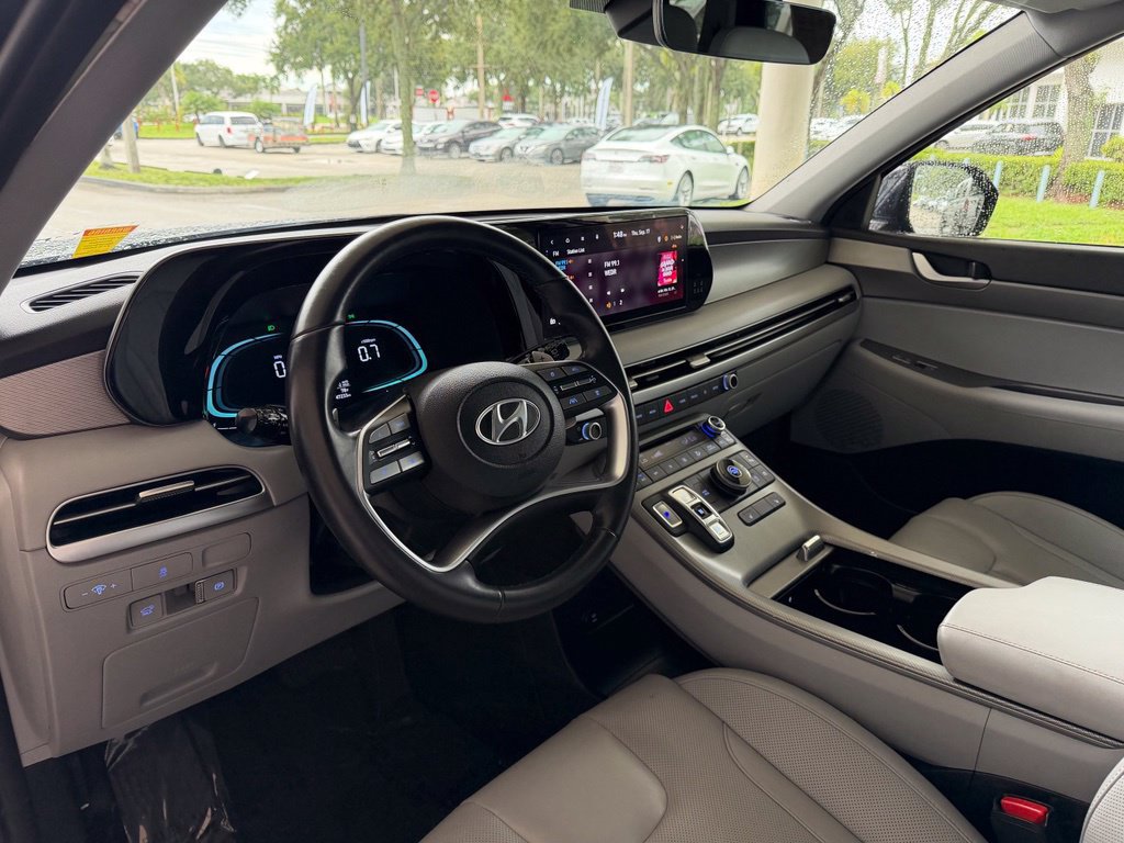 Used 2024 Hyundai Palisade SEL FWD image 7