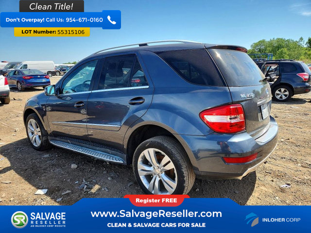 Used 2011 Mercedes-Benz ML 350 4MATIC w/ Premium 1 Pkg image 3
