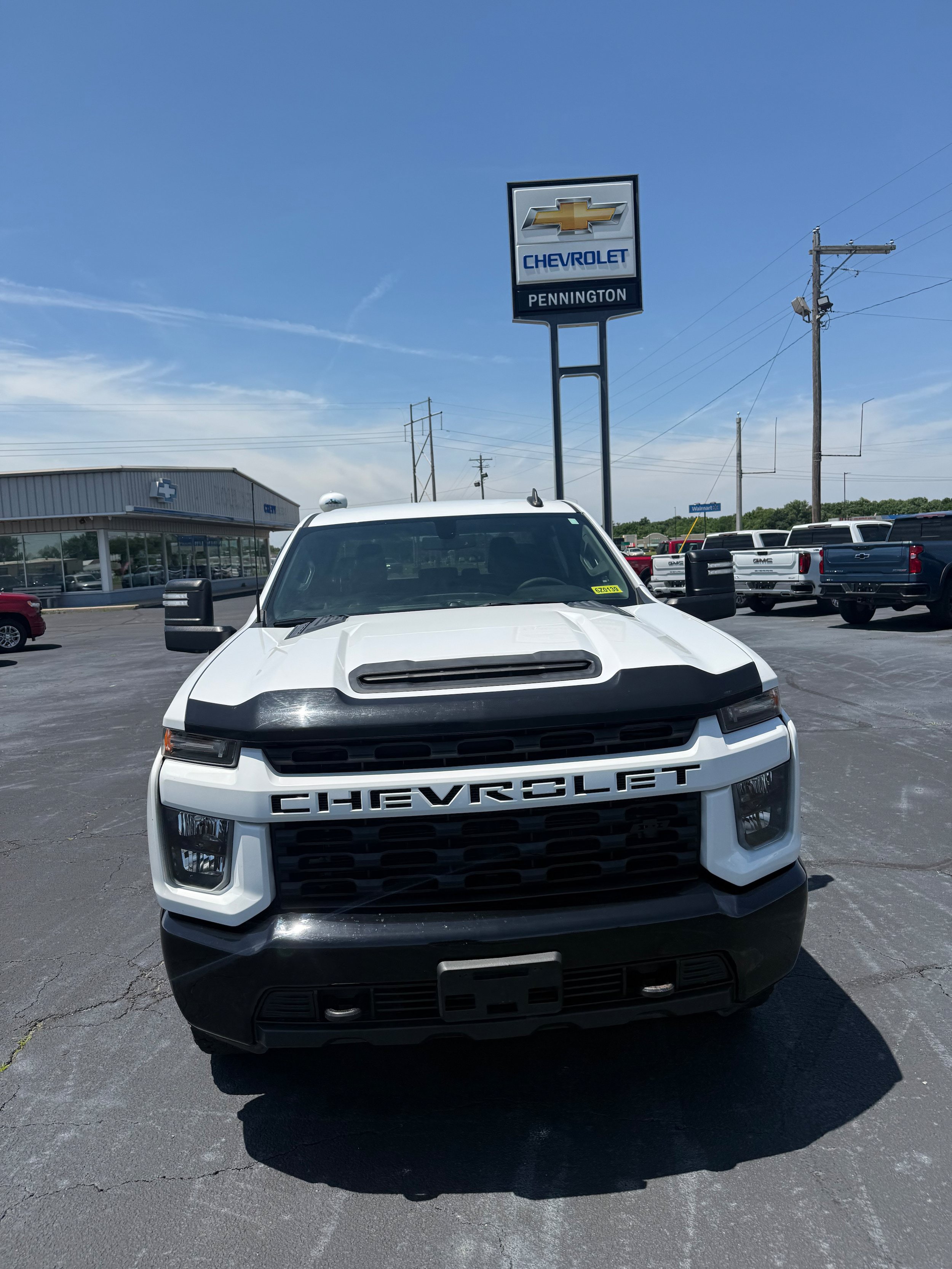 Used 2020 Chevrolet Silverado 2500 Custom w/ Custom Value Package AWD/4WD image 2