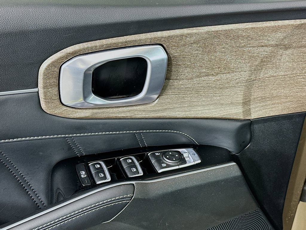 Used 2021 Kia Sorento SX Prestige image 18