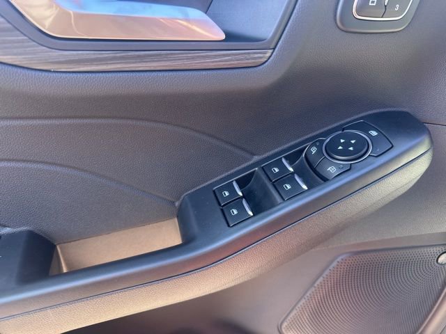 New 2026 Ford Escape SE w/ PHEV Premium Package image 13