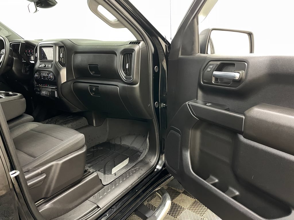 Certified 2024 Chevrolet Silverado 1500 Custom AWD/4WD image 34