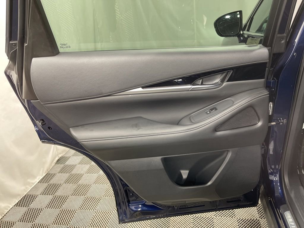 Used 2022 INFINITI QX60 Pure image 28