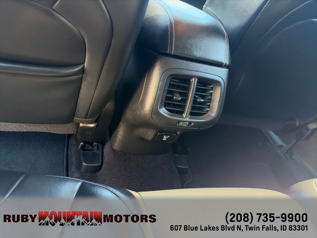 Used 2018 Jeep Cherokee Limited AWD/4WD image 26