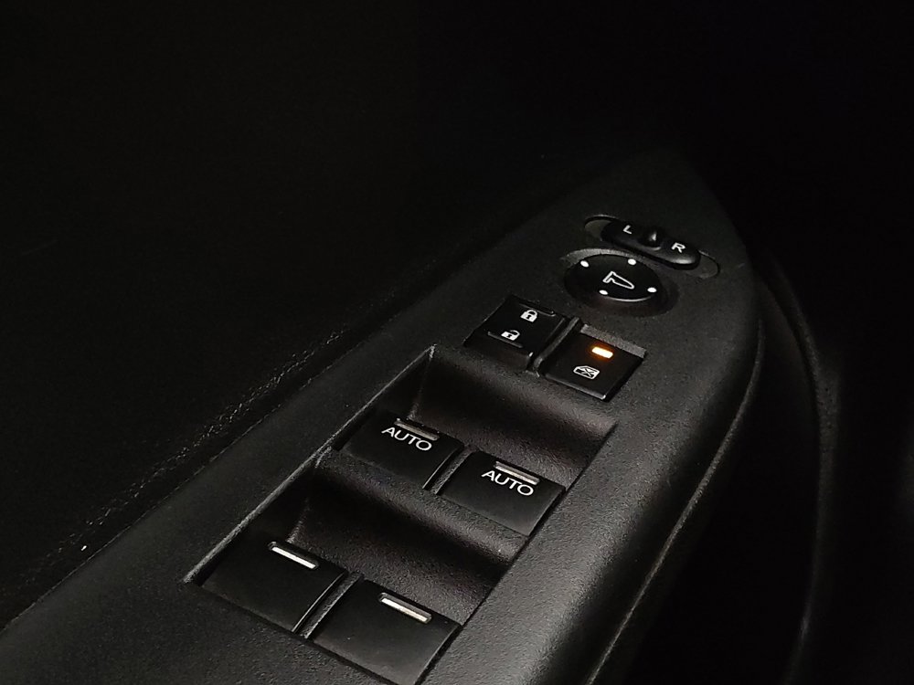 Used 2017 Honda Accord EX-L image 27