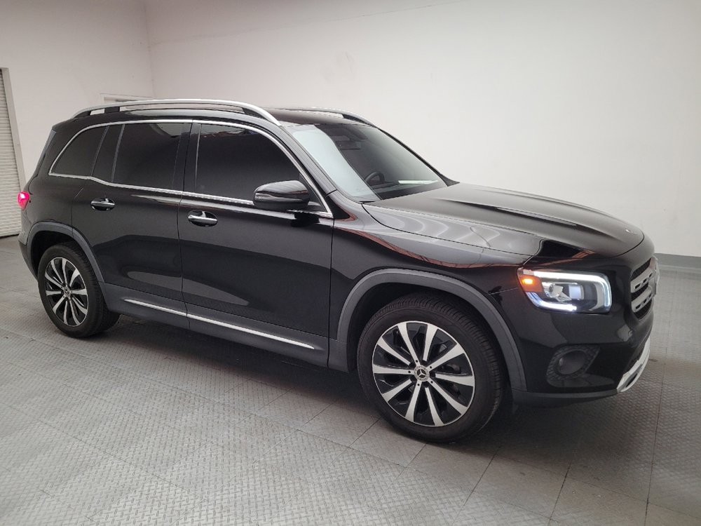 Used 2021 Mercedes-Benz GLB 250 w/ Premium Package image 11