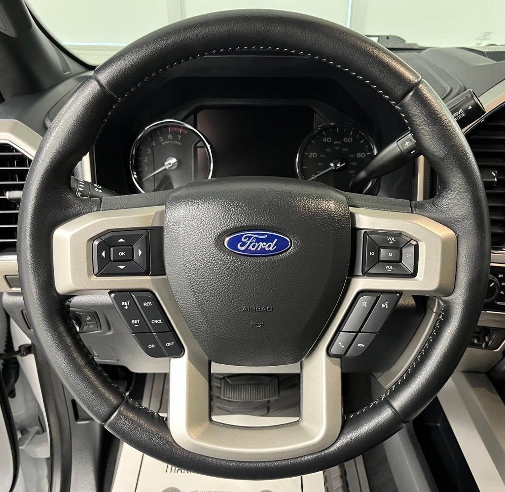 Used 2022 Ford F350 Lariat w/ Lariat Value Package AWD/4WD image 27