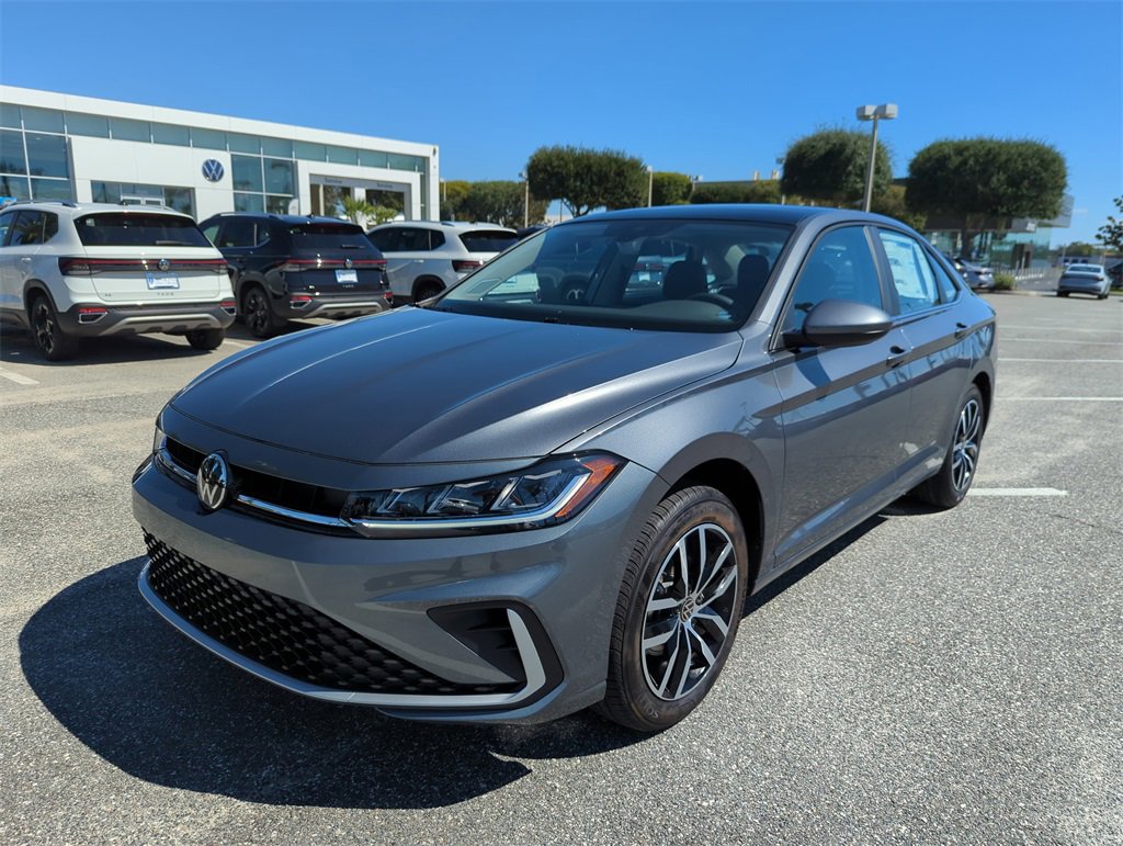 New 2026 Volkswagen Jetta SE image 10