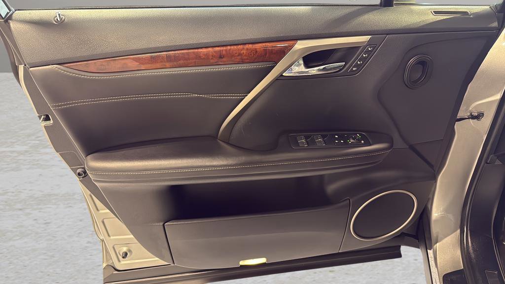 Used 2018 Lexus RX 350L AWD image 10