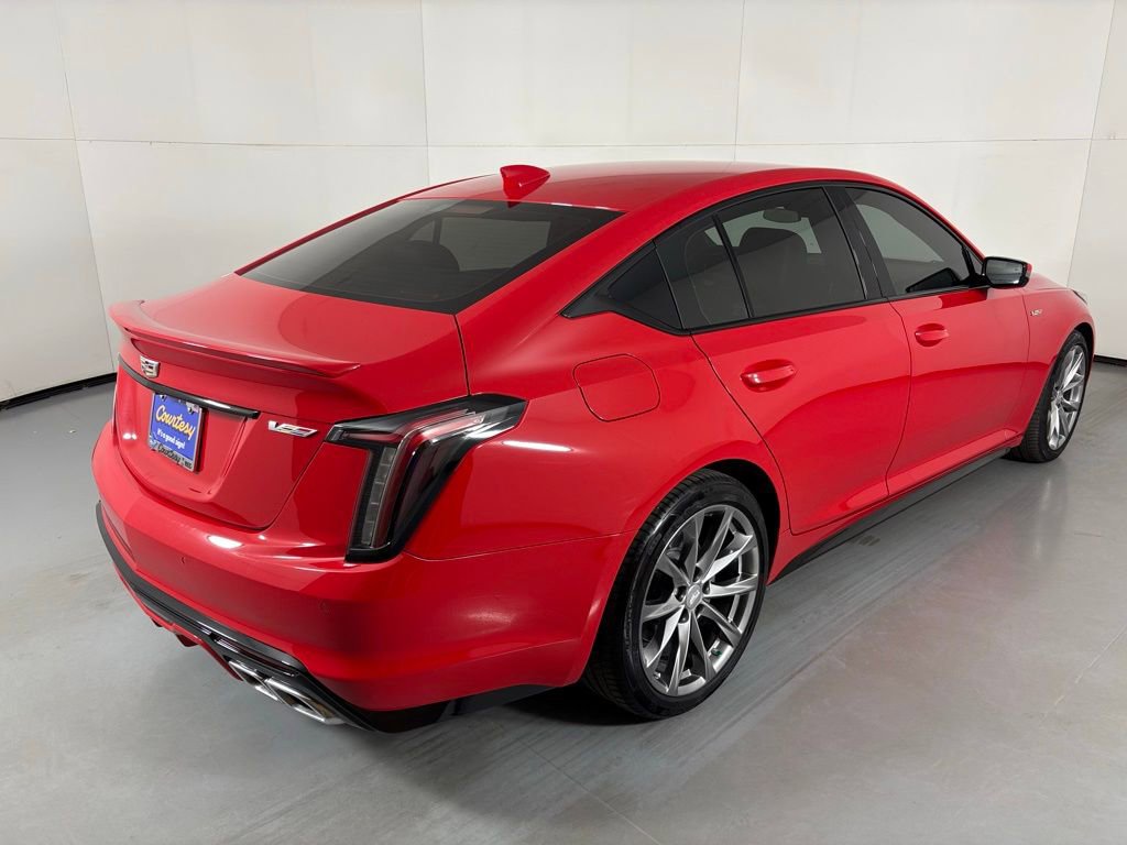Used 2024 Cadillac CT5 V RWD image 8