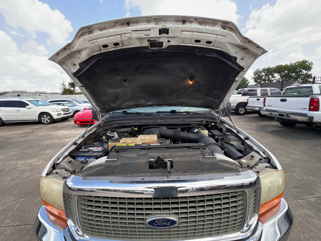 Used 2001 Ford Excursion Limited image 10