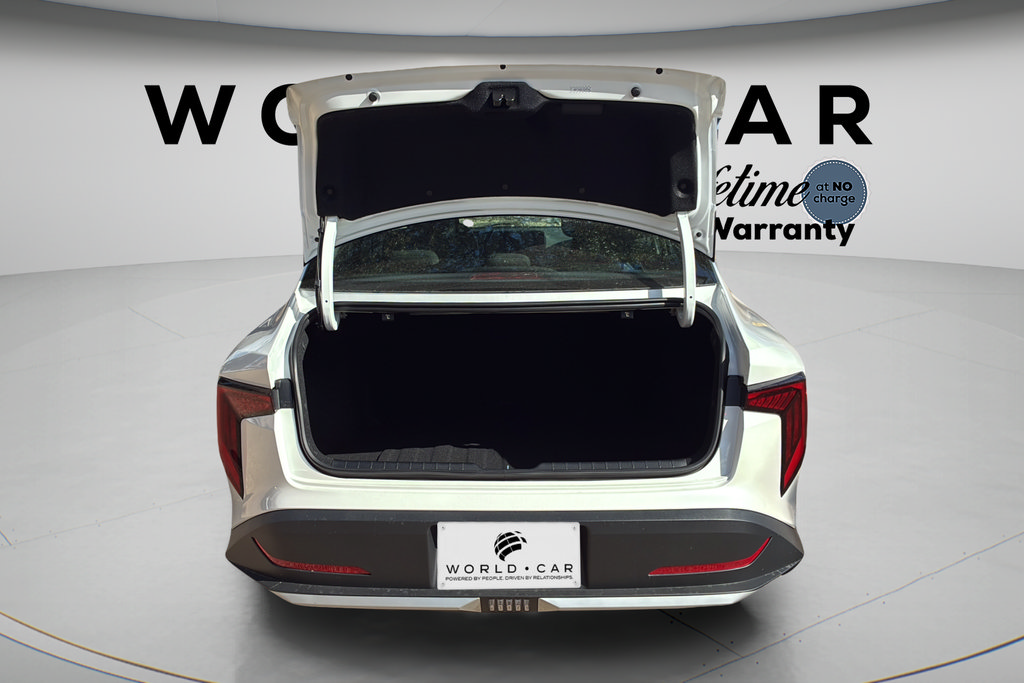 New 2026 Kia K4 FWD image 18
