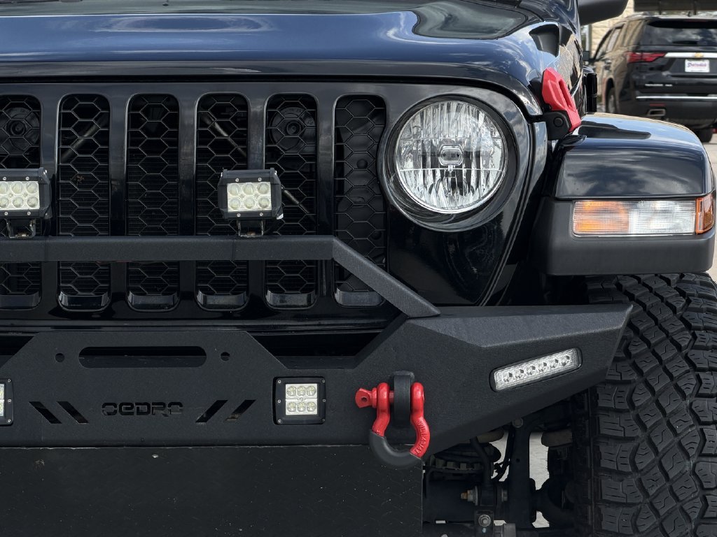 Used 2023 Jeep Gladiator Sport AWD/4WD image 8