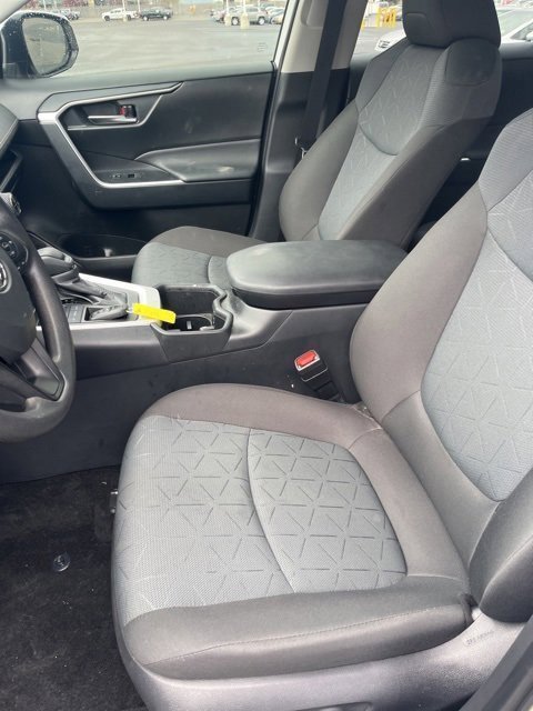 Used 2025 Toyota RAV4 XLE image 11