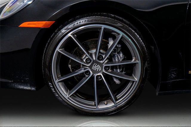 Used 2020 Porsche 911 Carrera w/ Premium Package image 19