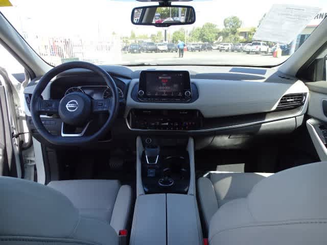 Used 2021 Nissan Rogue SL AWD/4WD image 25