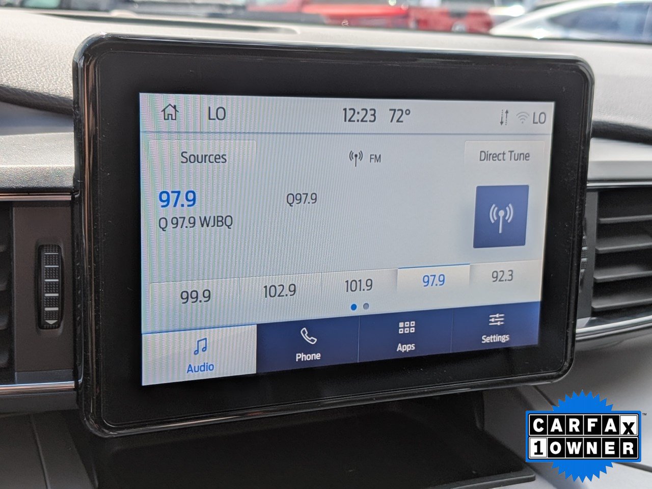 Certified 2024 Ford Explorer XLT w/ Equipment Group 202A AWD/4WD image 25