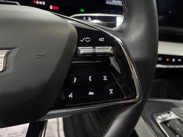 Used 2025 Cadillac Optiq Sport 2 AWD/4WD image 26