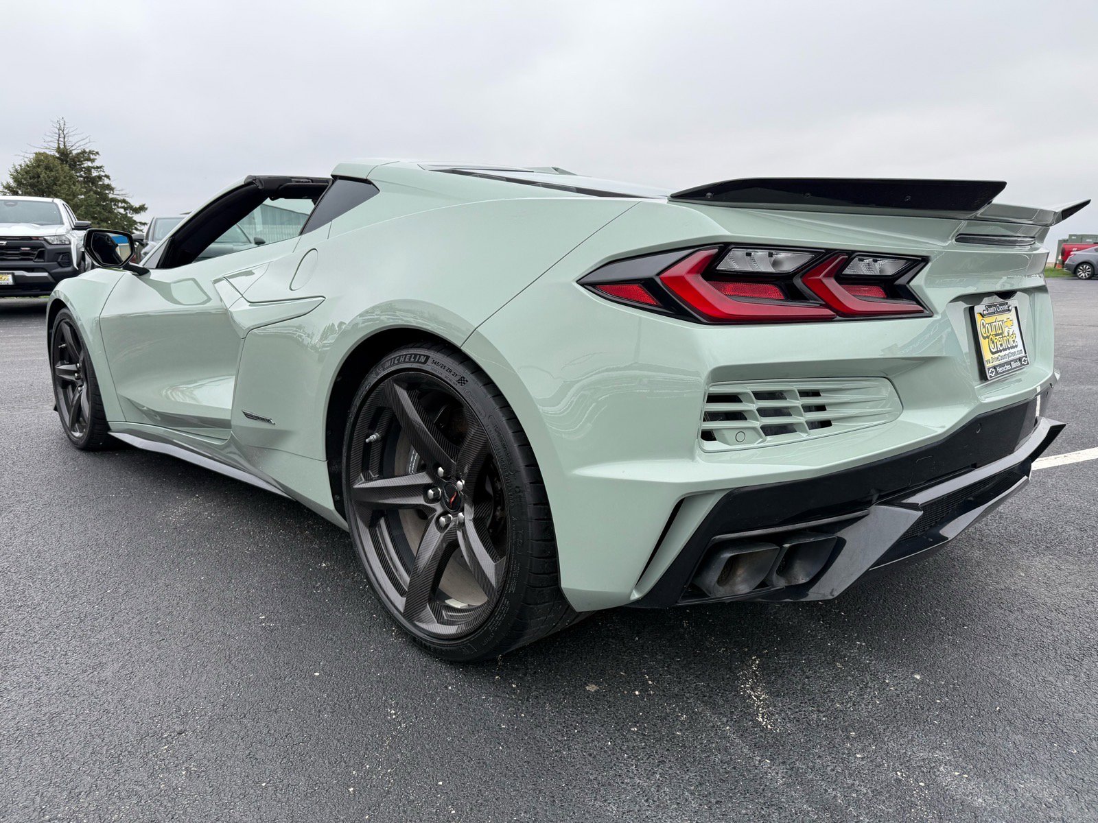 Used 2024 Chevrolet Corvette E-Ray w/ ZER Performance Package AWD/4WD image 6