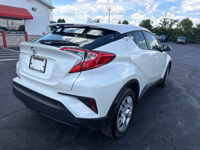 Used 2019 Toyota C-HR LE FWD image 7