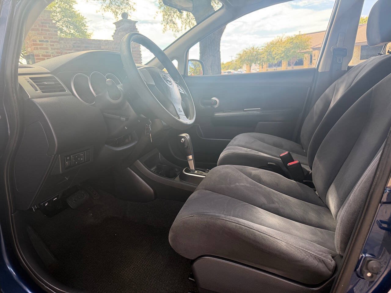 Used 2009 Nissan Versa 1.8 S w/ PWR Pkg FWD image 12
