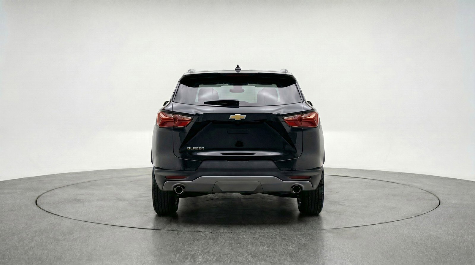 Used 2025 Chevrolet Blazer LT FWD image 7