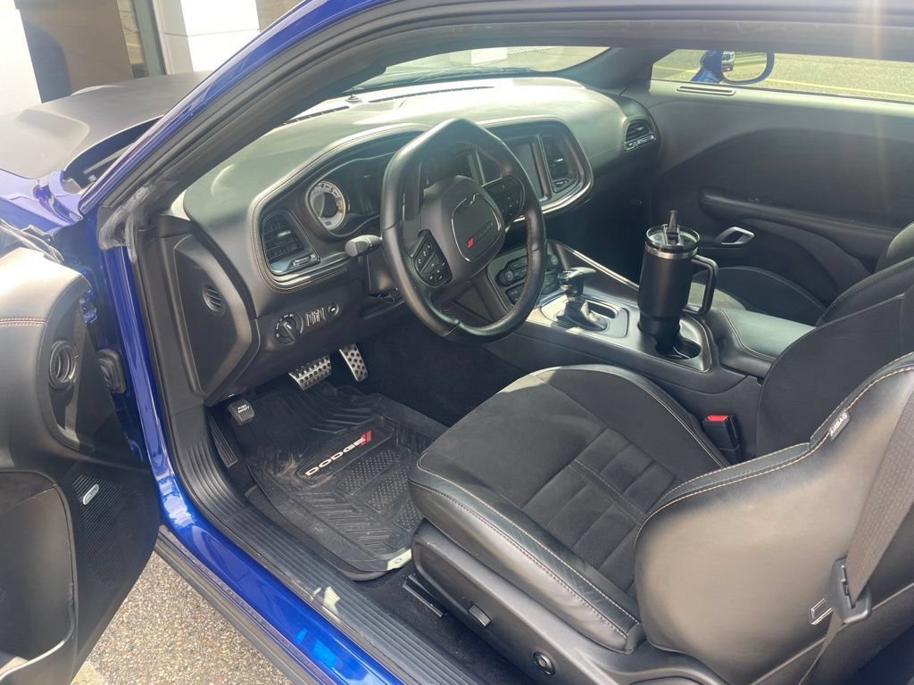 Used 2020 Dodge Challenger R/T Scat Pack RWD image 3