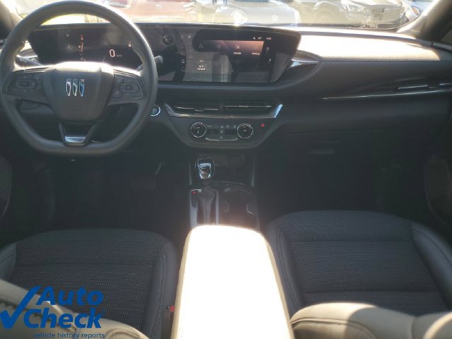 Used 2025 Buick Envista Sport Touring FWD image 12