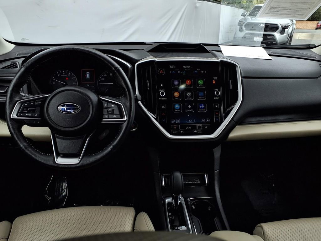 Used 2023 Subaru Ascent Limited image 18