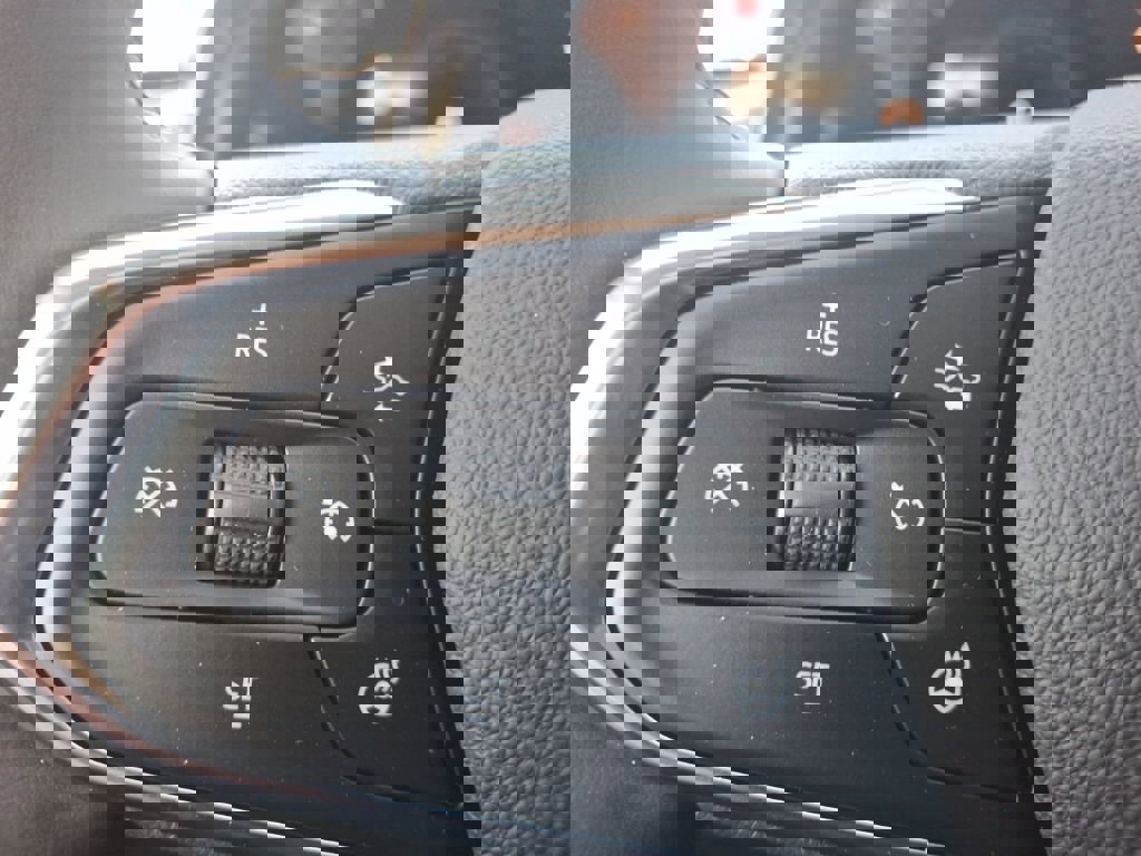 New 2026 Chevrolet Trax LT w/ Driver Confidence Package image 22