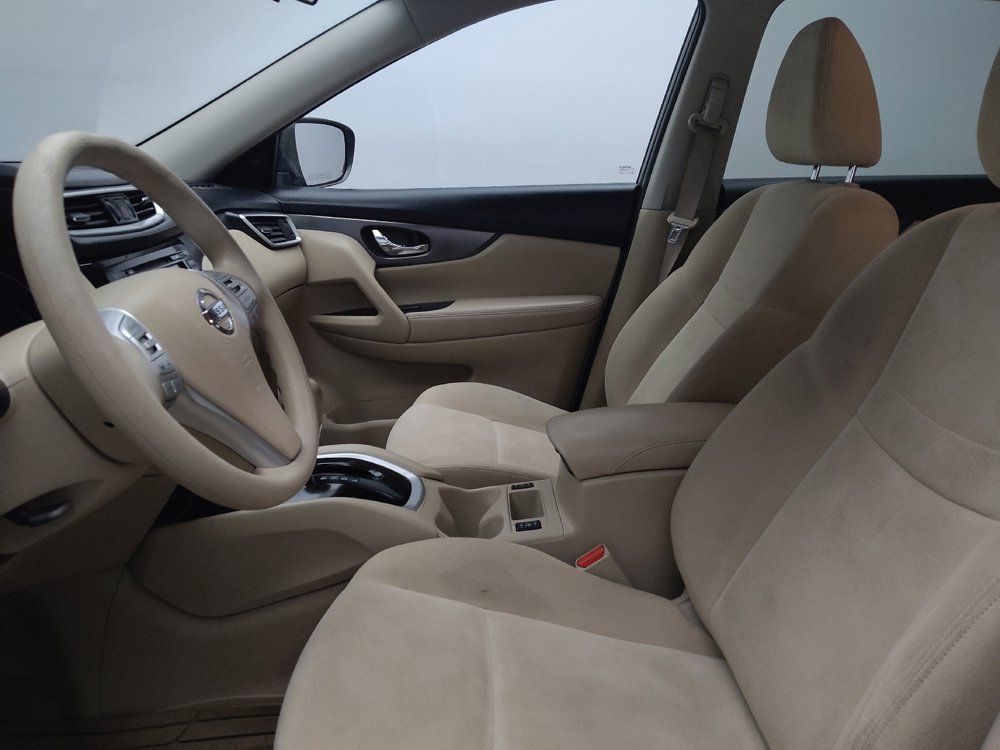 Used 2015 Nissan Rogue SV w/ SV Premium Package image 17