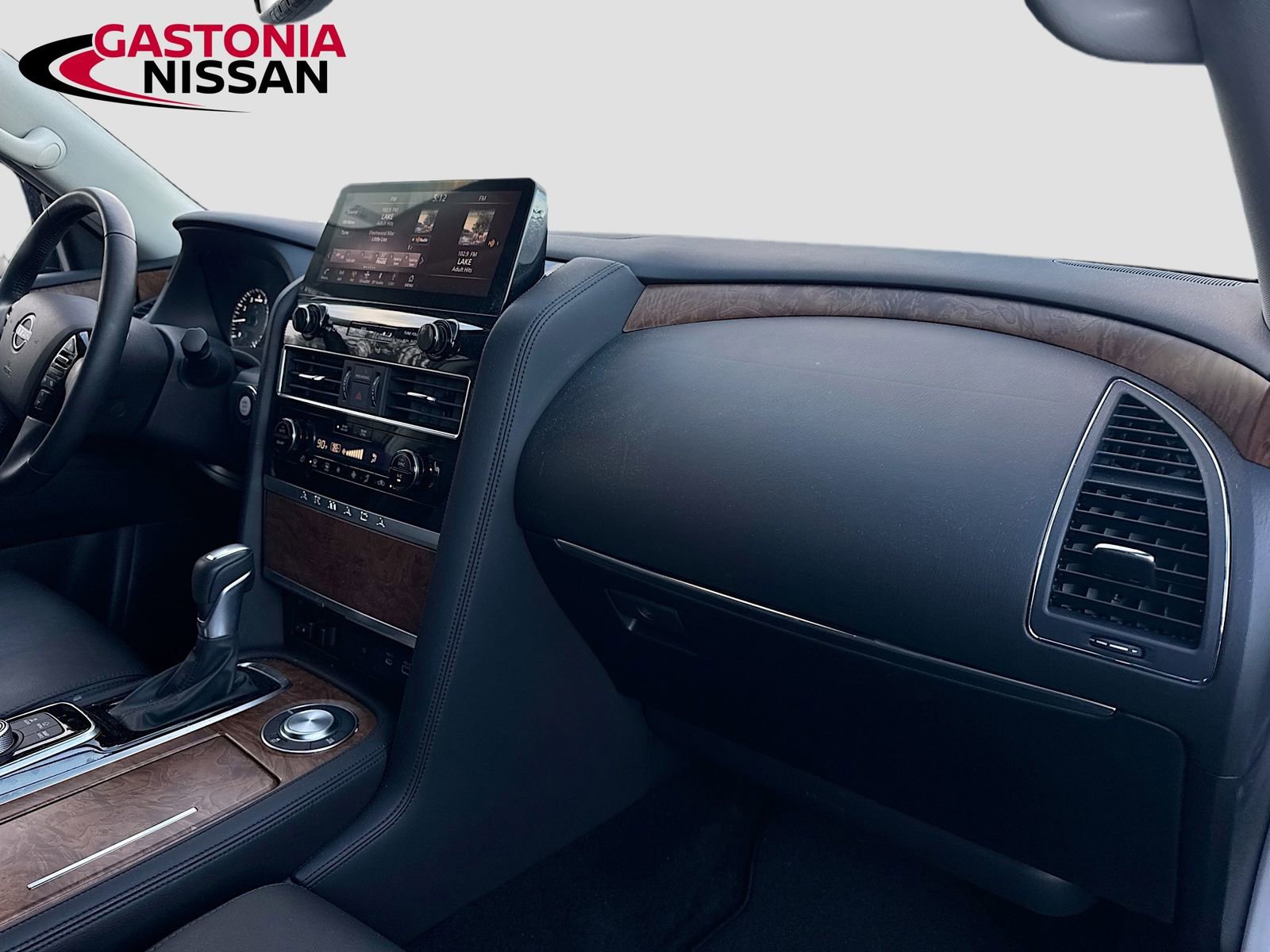 Used 2024 Nissan Armada SL w/ Cargo Package image 38