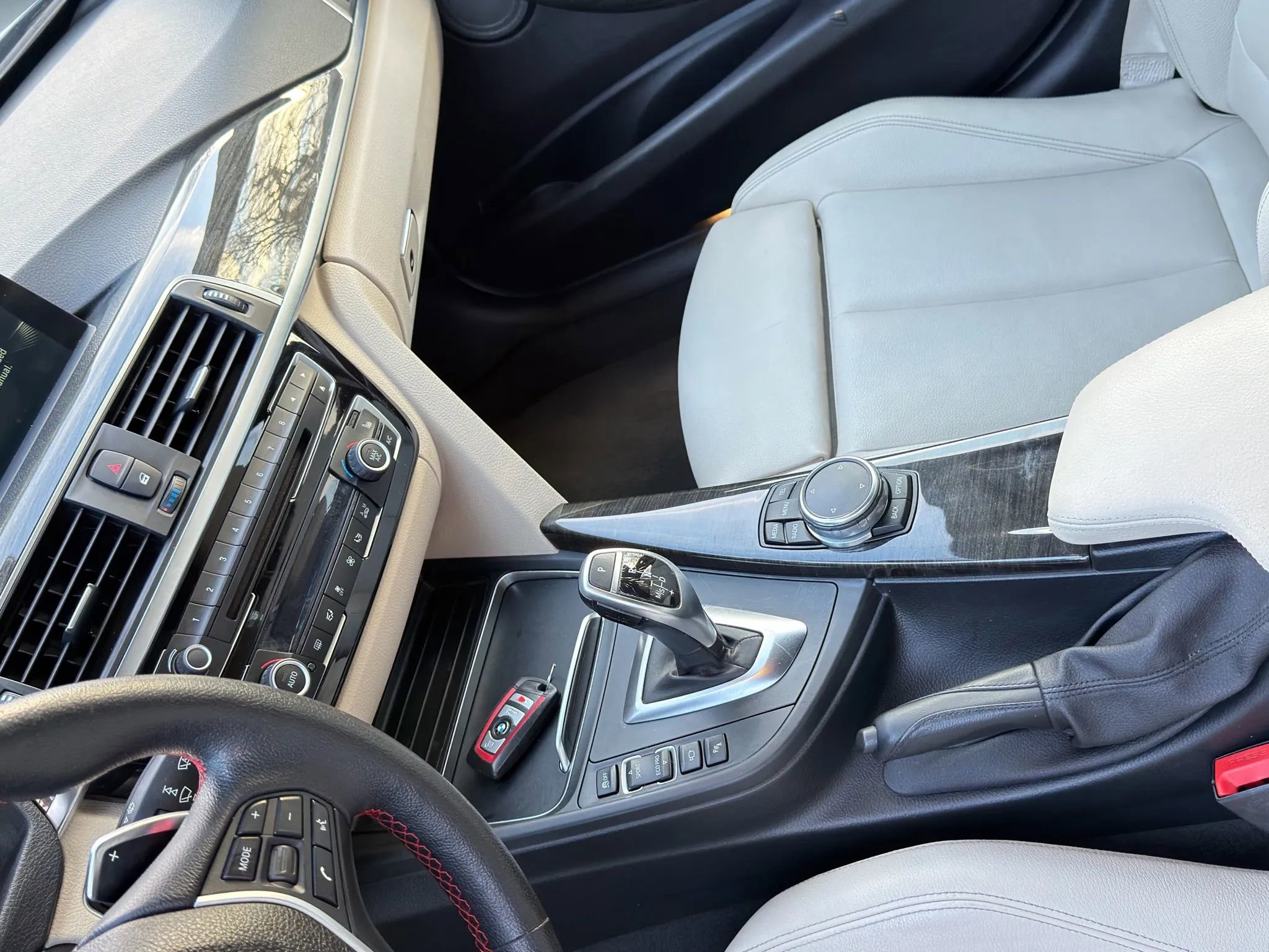 Used 2016 BMW 328i Sedan image 17